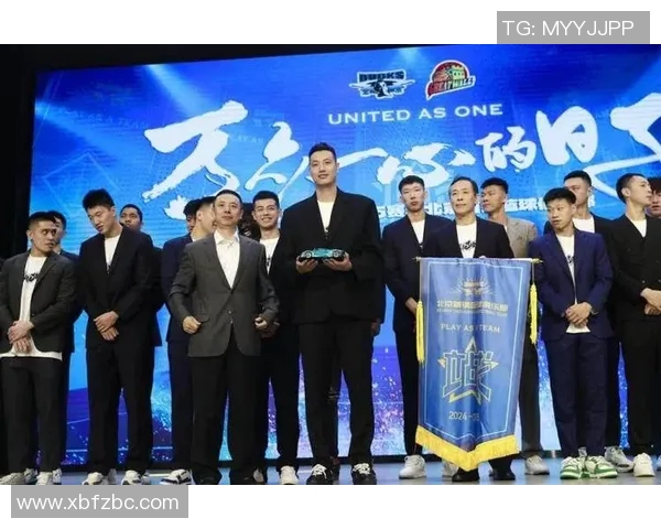 北京首钢与浙江广厦控股激战正酣谁将赢得这场篮球巅峰对决